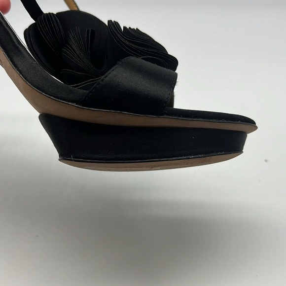 Badgley Mischka - Black Fabric Petal Adjustable Ankle High Heels Platforms 9.5 - Picture 8 of 14